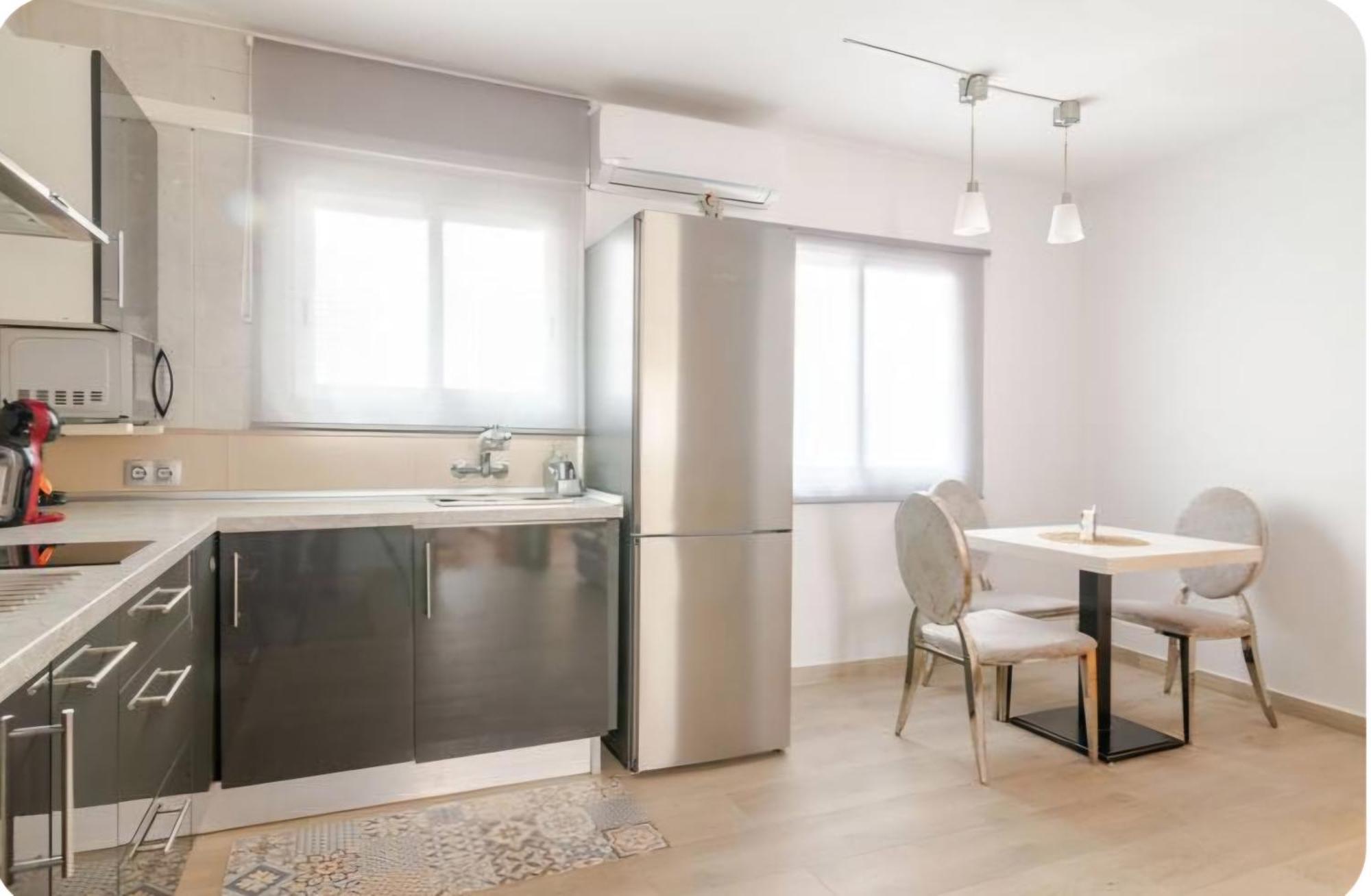 Hermoso Apartamento Cerca Al Mar Blanes Luaran gambar